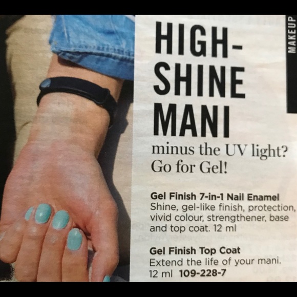 NEW Avon’s A Box Travel Bundle - Picture 6 of 10